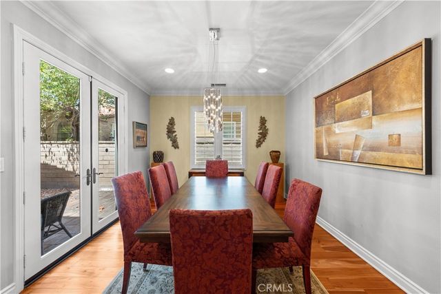 52 Winding Way, Irvine, CA 92620
