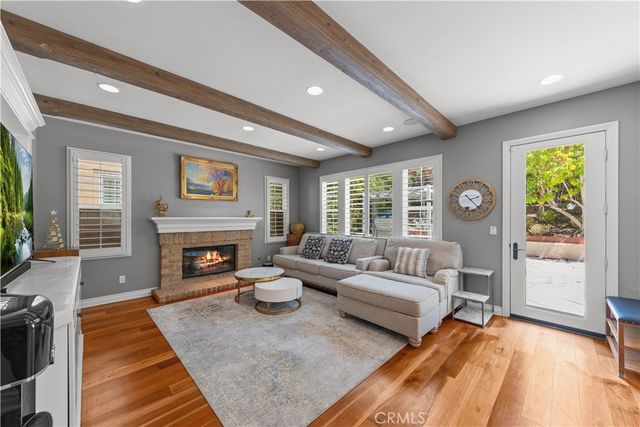 52 Winding Way, Irvine, CA 92620