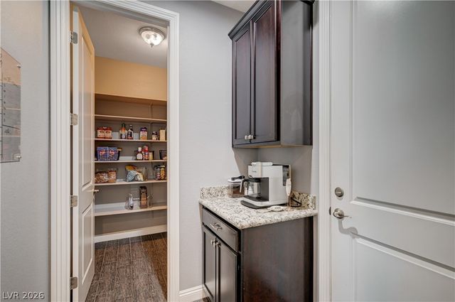 10723 Hammett Park Avenue, Las Vegas, NV 89166