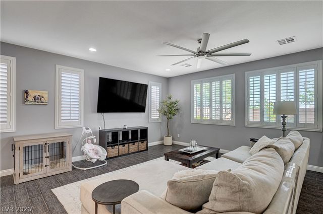 10723 Hammett Park Avenue, Las Vegas, NV 89166