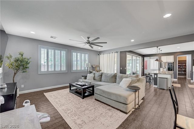 10723 Hammett Park Avenue, Las Vegas, NV 89166