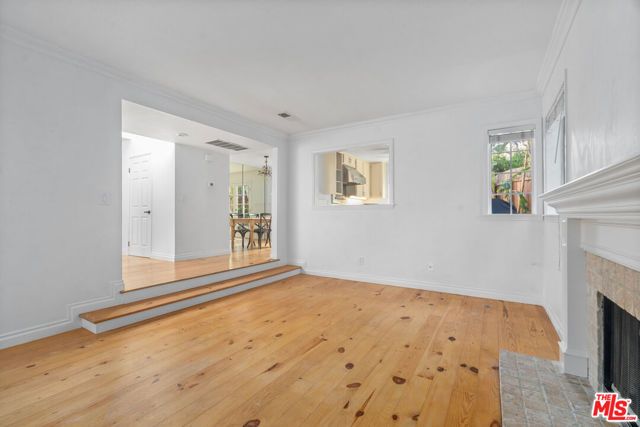 4324 Willow Glen Street, Calabasas, CA 91302