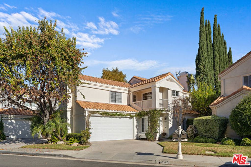 4324 Willow Glen Street, Calabasas, CA 91302
