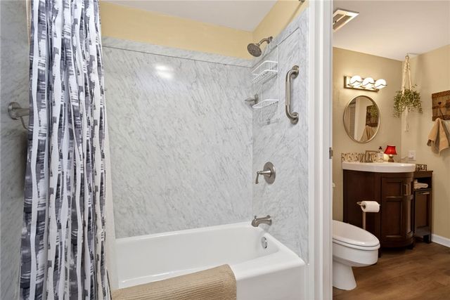 3265 Southdale Drive 9, Kettering, OH 45409