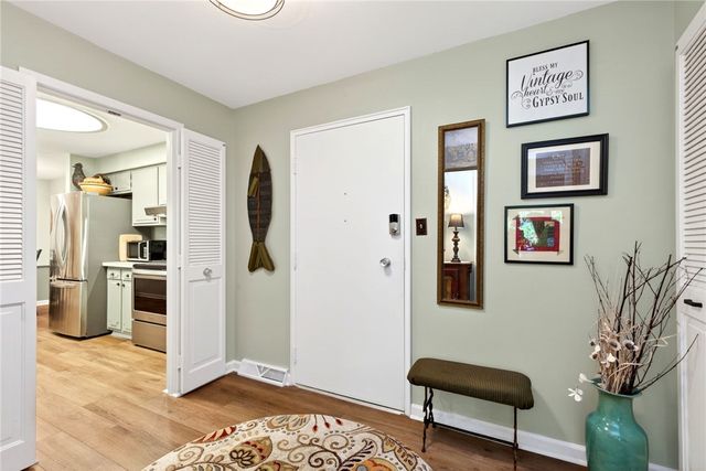 3265 Southdale Drive 9, Kettering, OH 45409