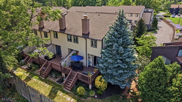 30 Chelsea Way, Bridgewater Twp., NJ 08807