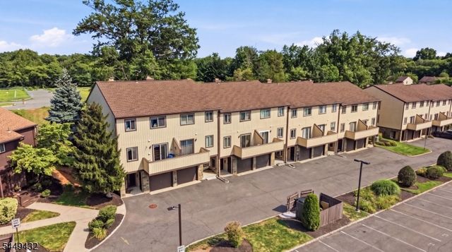30 Chelsea Way, Bridgewater Twp., NJ 08807