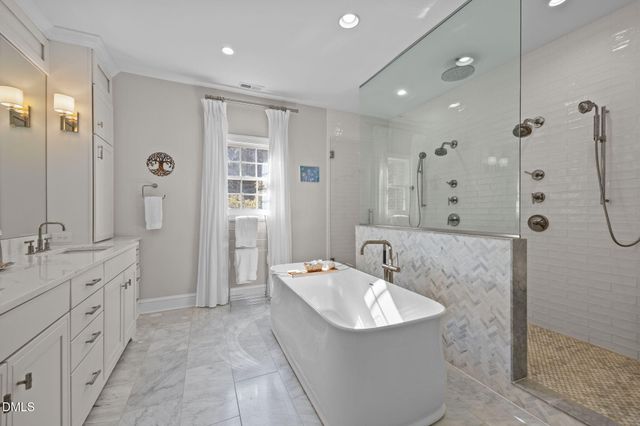 2713 Weaver Hill Drive, Apex, NC 27502