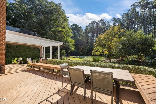 2713 Weaver Hill Drive, Apex, NC 27502