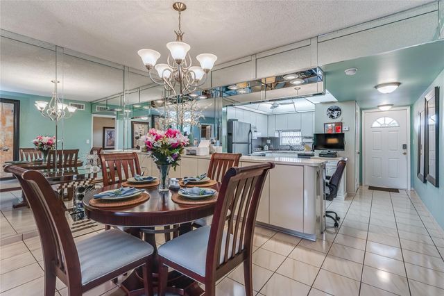 700 S Hollybrook Drive 304, Pembroke Pines, FL 33025