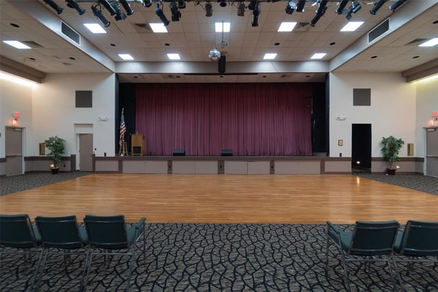 700 S Hollybrook Drive 304, Pembroke Pines, FL 33025