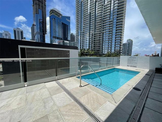 500 Brickell Ave 3005, Miami, FL 33131