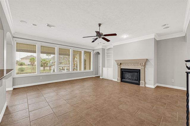 2326 Acadiana Lane, Seabrook, TX 77586