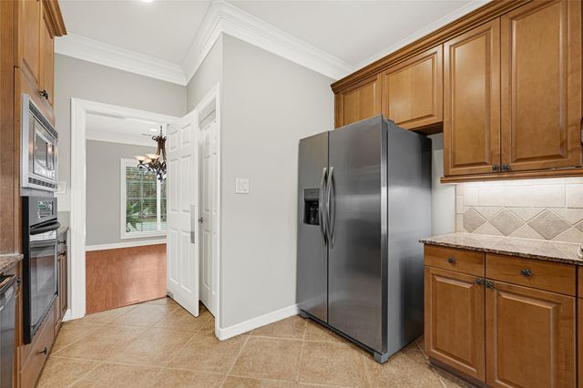 2326 Acadiana Lane, Seabrook, TX 77586