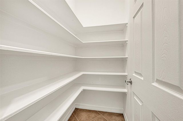 2326 Acadiana Lane, Seabrook, TX 77586