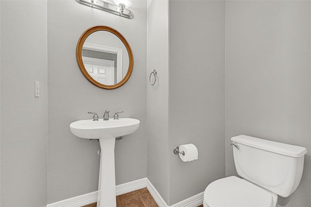 2326 Acadiana Lane, Seabrook, TX 77586