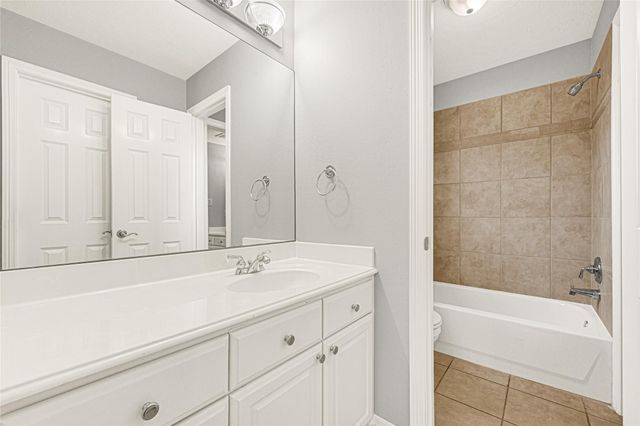 2326 Acadiana Lane, Seabrook, TX 77586