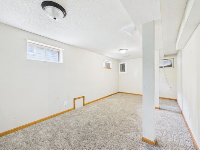 433 30th Avenue N, Saint Cloud, MN 56303