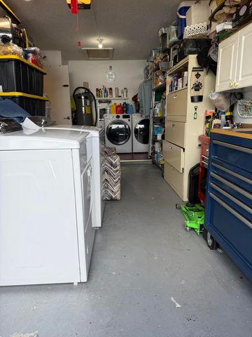 4550 Biddeford Avenue 42, West Palm Beach, FL 33417