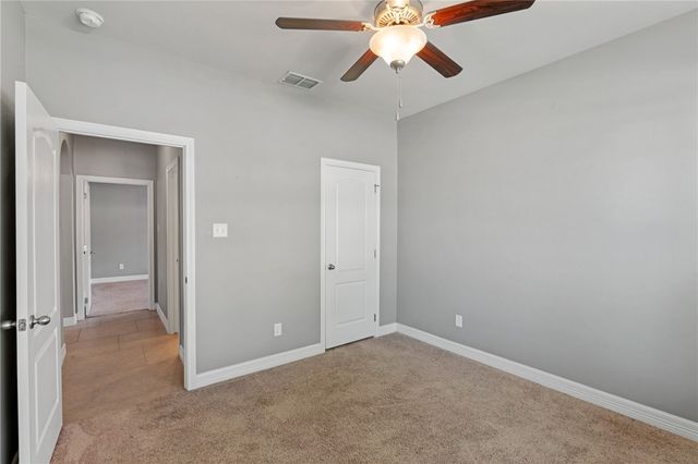 3013 Neches Dr, Corpus Christi, TX 78414