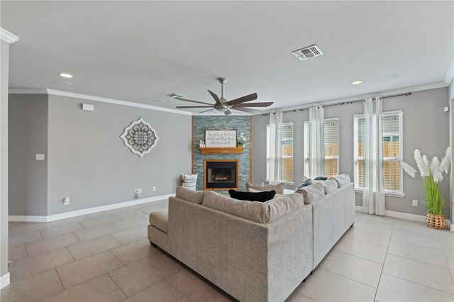 3013 Neches Dr, Corpus Christi, TX 78414