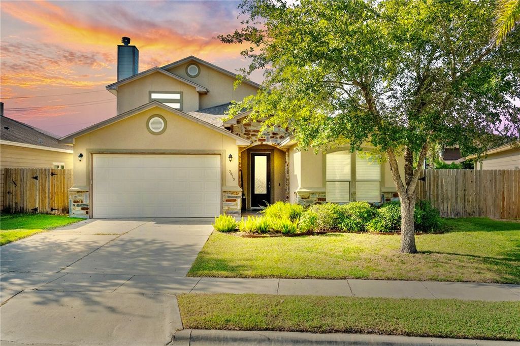 3013 Neches Dr, Corpus Christi, TX 78414
