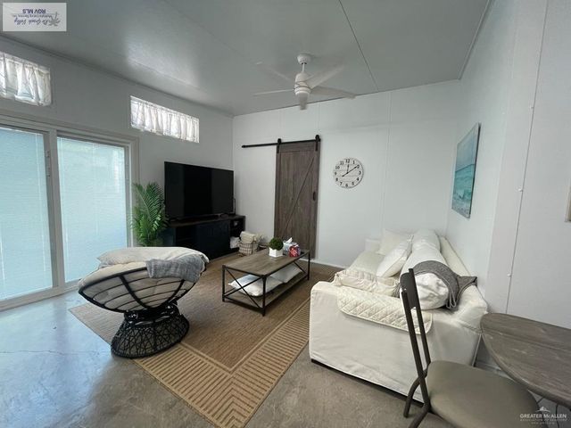 302 Mississippi River E Boulevard, Brownsville, TX 78520