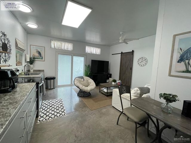 302 Mississippi River E Boulevard, Brownsville, TX 78520