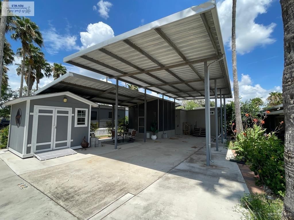 302 Mississippi River E Boulevard, Brownsville, TX 78520