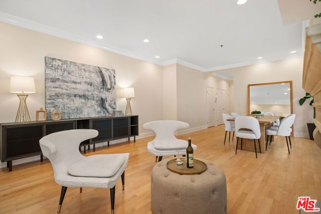 11840 Dorothy Street 202, Los Angeles, CA 90049