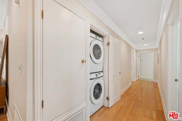 11840 Dorothy Street 202, Los Angeles, CA 90049