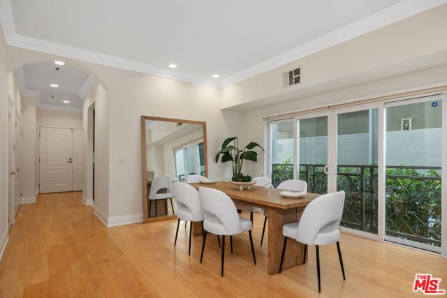 11840 Dorothy Street 202, Los Angeles, CA 90049