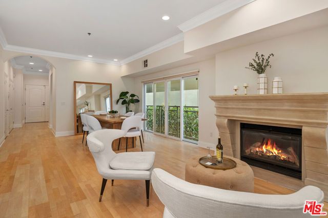 11840 Dorothy Street 202, Los Angeles, CA 90049