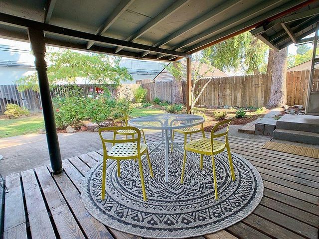 625 S Holly Street, Medford, OR 97501