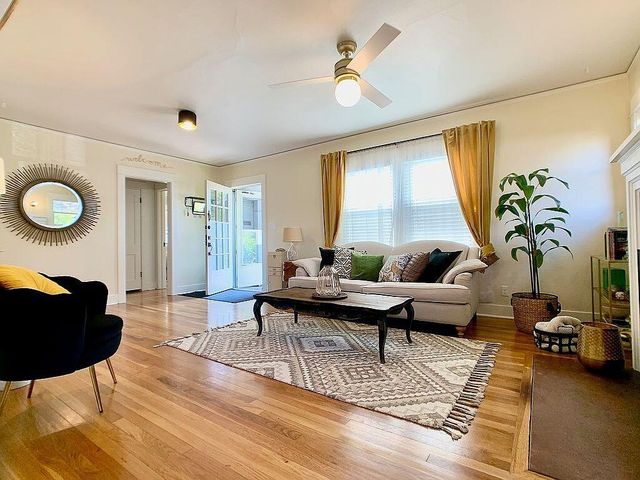 625 S Holly Street, Medford, OR 97501