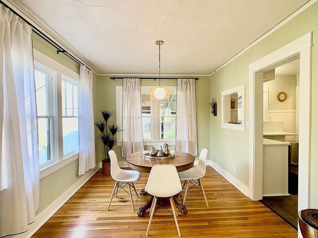 625 S Holly Street, Medford, OR 97501