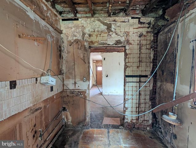 3439 KENYON AVE, Baltimore, MD 21213