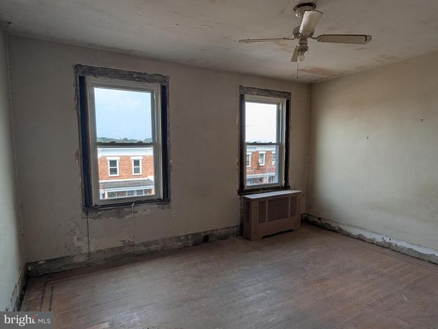 3439 KENYON AVE, Baltimore, MD 21213