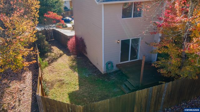 2224 Maplewood Dr S, Salem, OR 97306