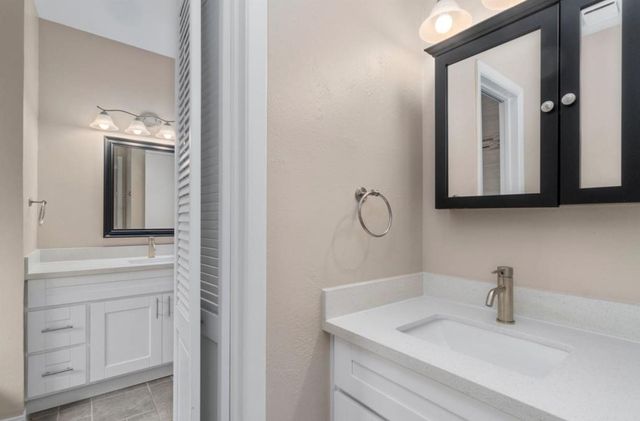 4004 Montrose Boulevard 21H, Houston, TX 77006