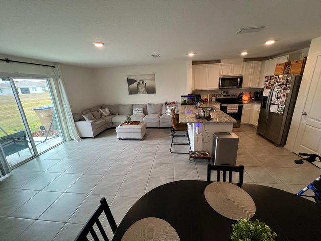 2755 BRIE HAMMOCK BEND, Harmony, FL 34773