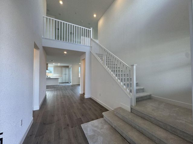 1224 Celebrate Dr, Roseville, CA 95747