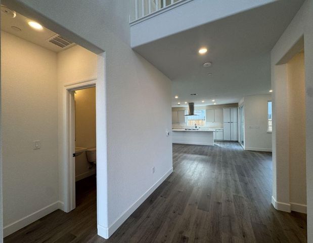 1224 Celebrate Dr, Roseville, CA 95747