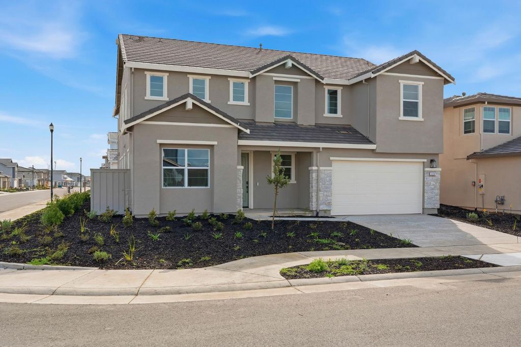 1224 Celebrate Dr, Roseville, CA 95747