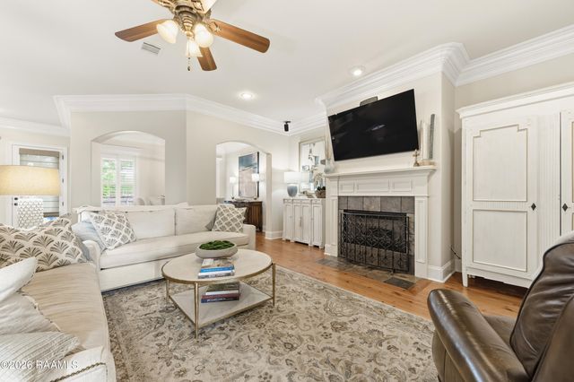 104 Rue Saint Barts, Youngsville, LA 70592