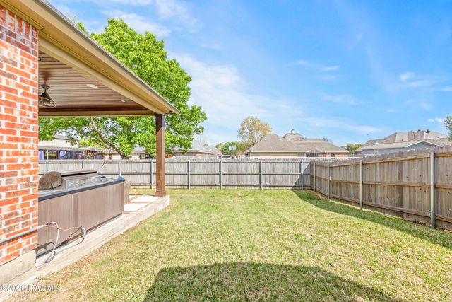 104 Rue Saint Barts, Youngsville, LA 70592