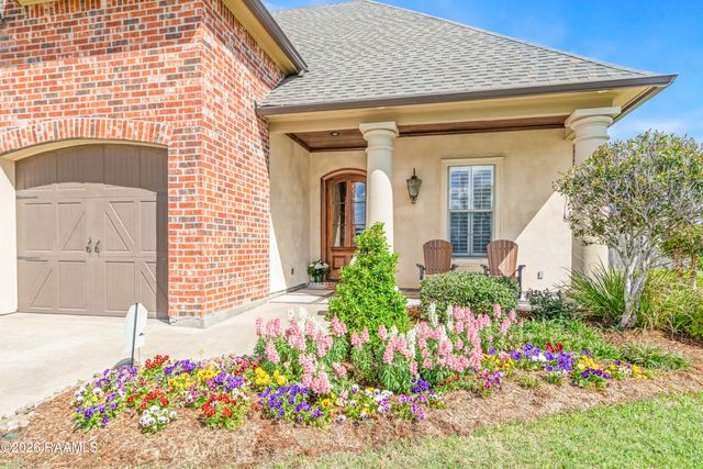 104 Rue Saint Barts, Youngsville, LA 70592