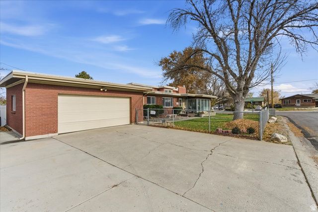 8416 W 3370 S, Magna, UT 84044