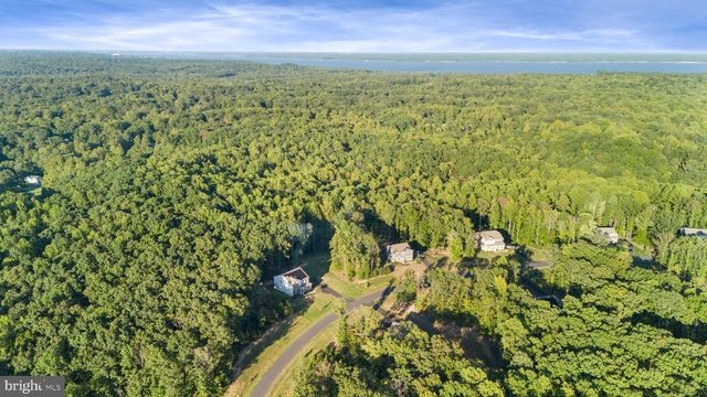 251 ROCK RAYMOND DR, Stafford, VA 22554