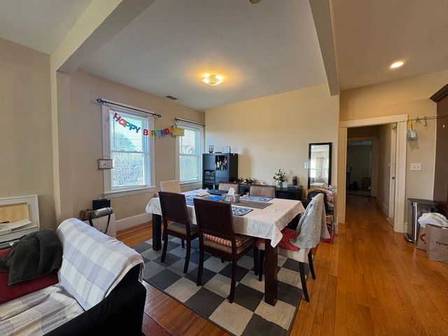 28 Quirk Street 28, Watertown, MA 02472